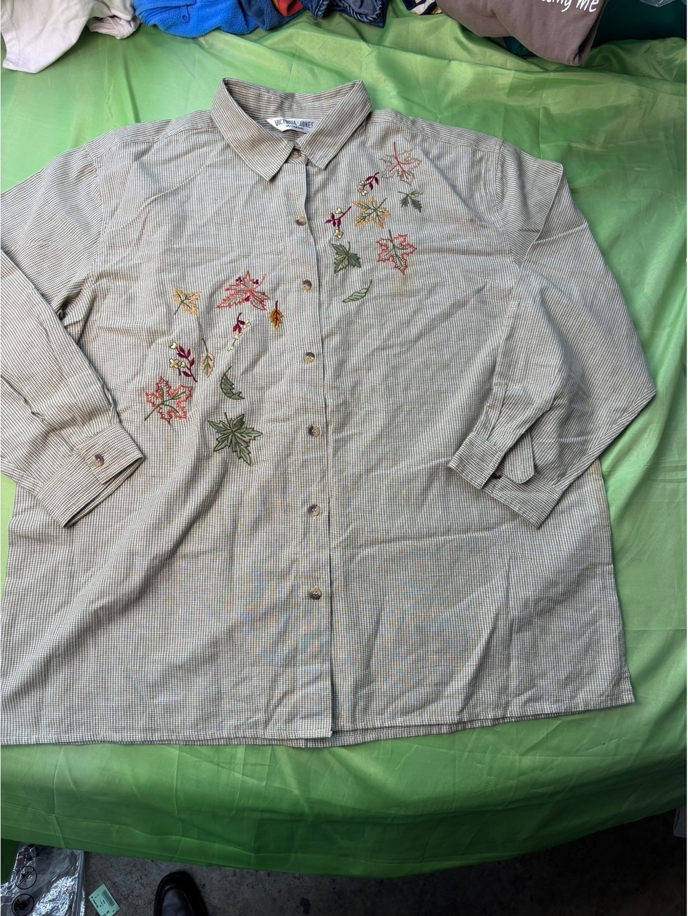Victoria Jones Woman 2X Embroidered Cotton Button-Up Shirt
